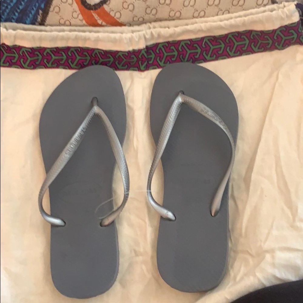 very comfortable and from Brazil new